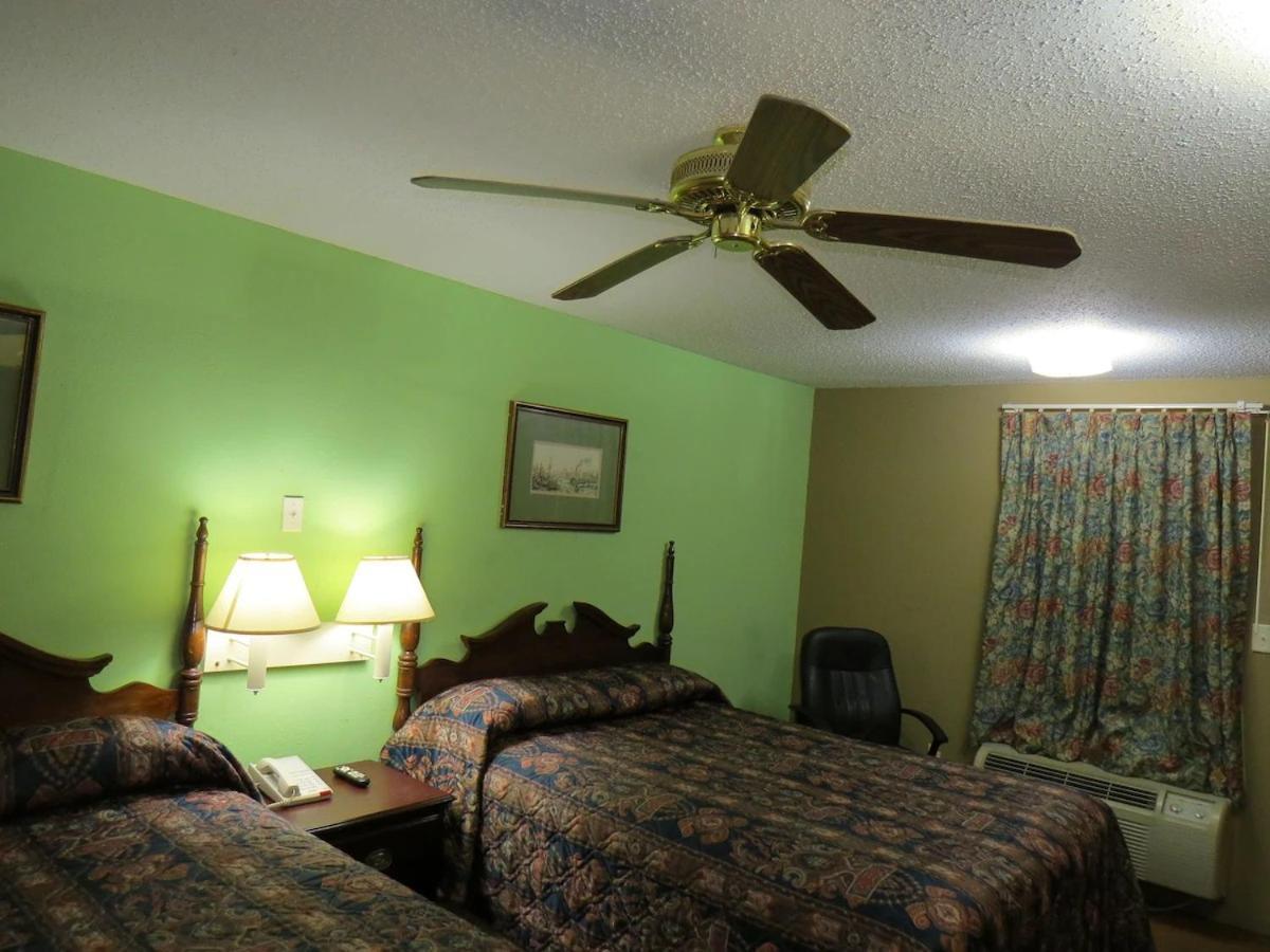 First Western Inn Caseyville Exteriér fotografie