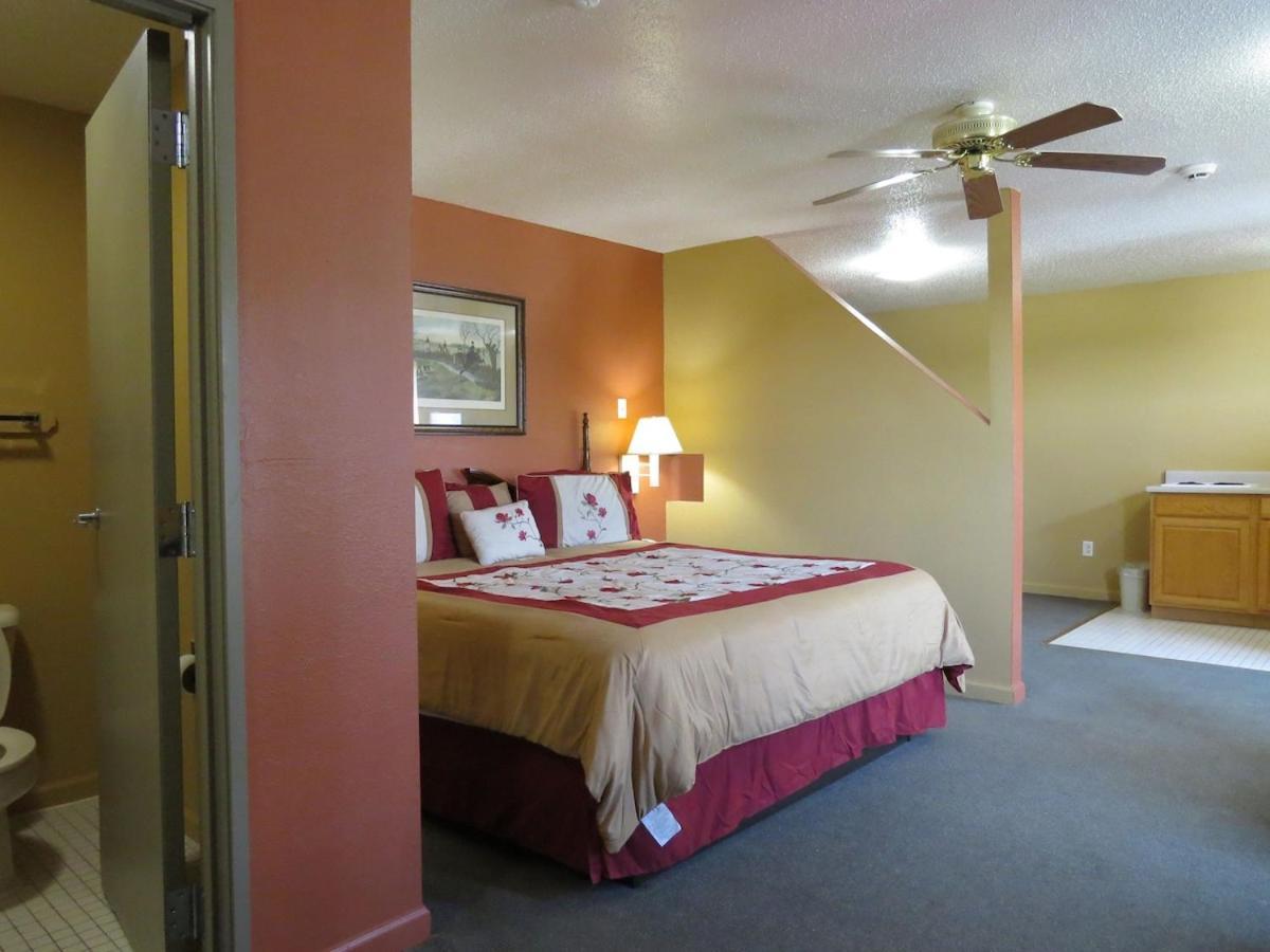 First Western Inn Caseyville Exteriér fotografie